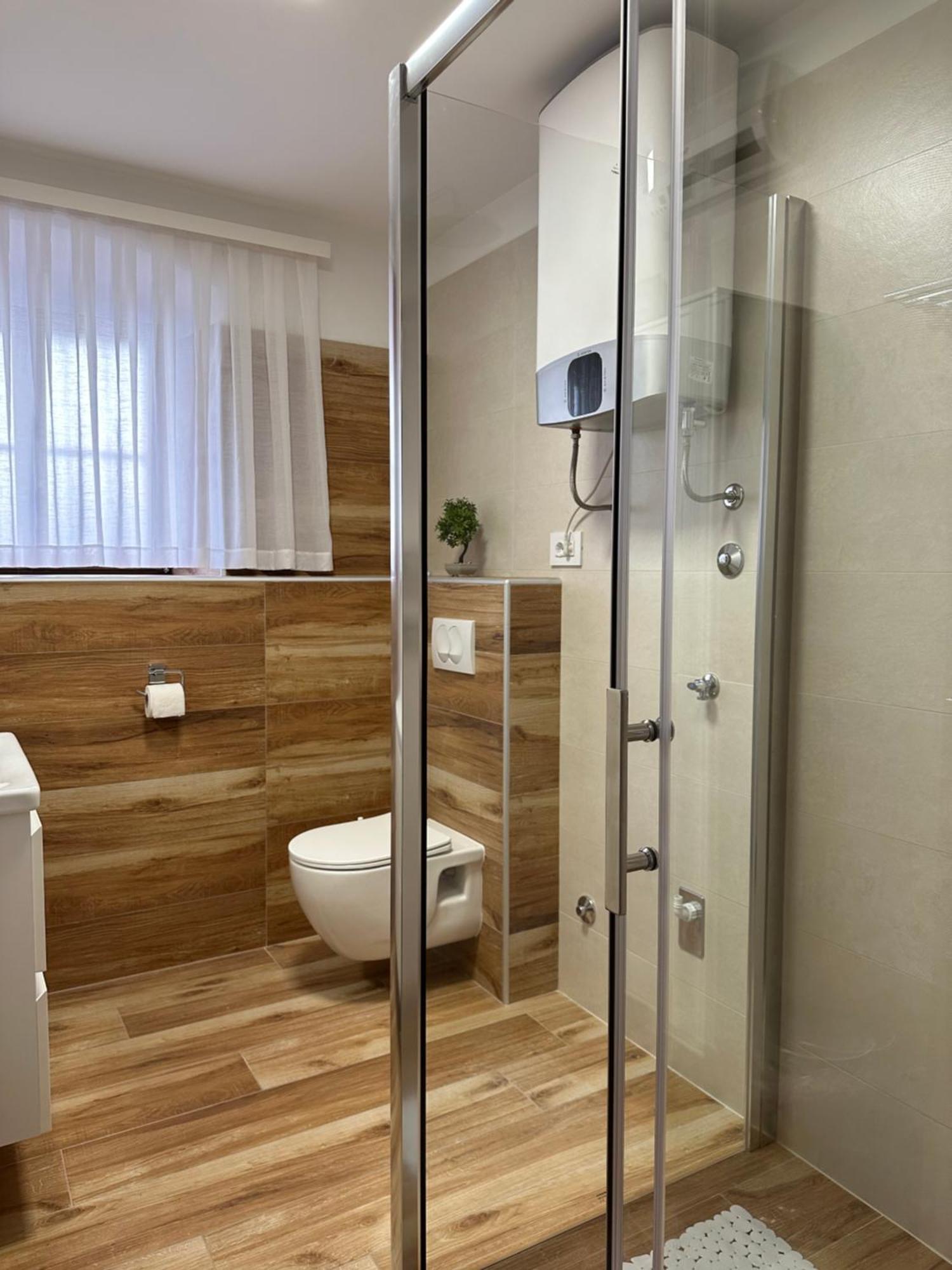 Lux Apartments In Downtown Pula Luaran gambar