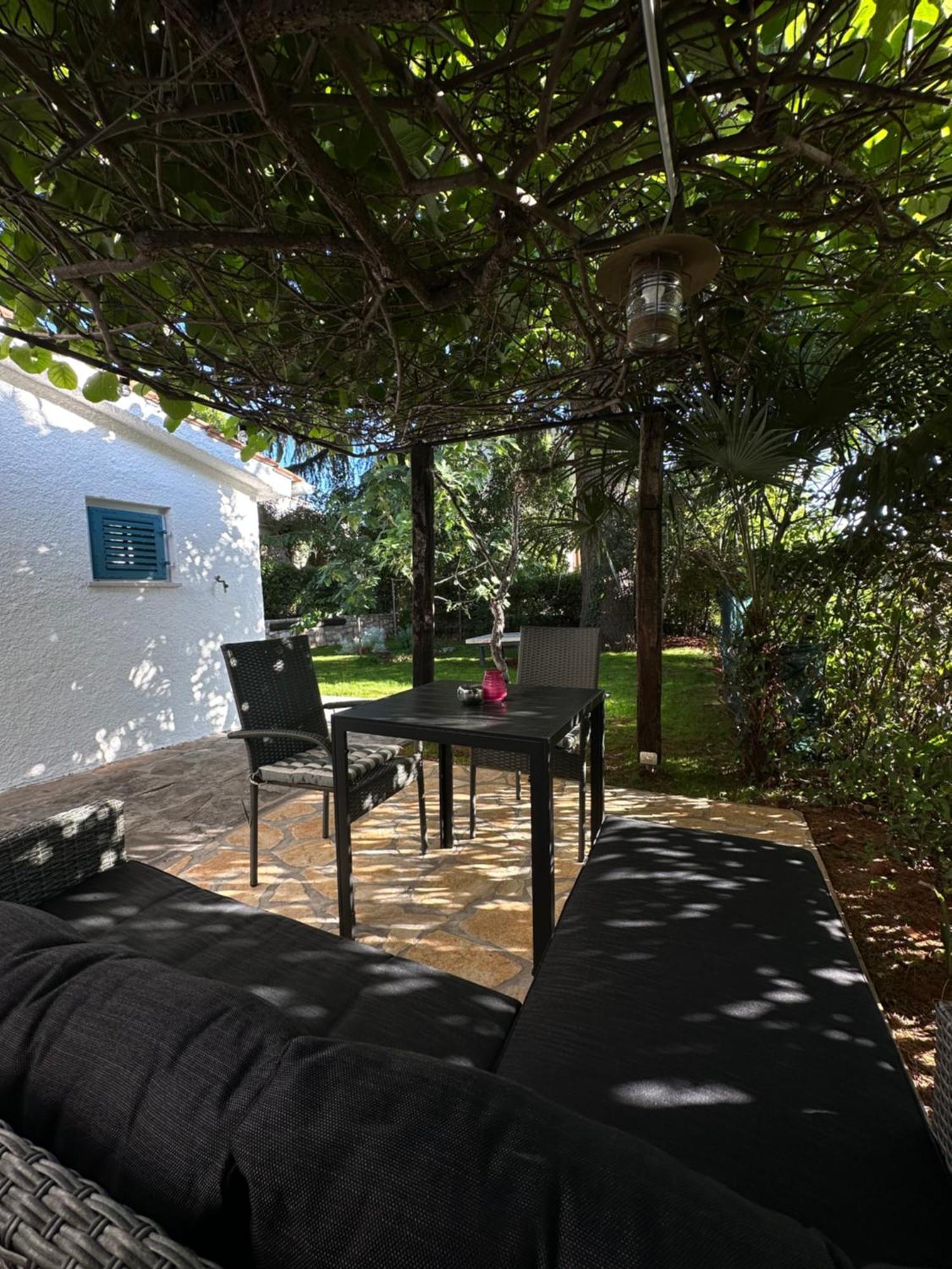 Lux Apartments In Downtown Pula Luaran gambar