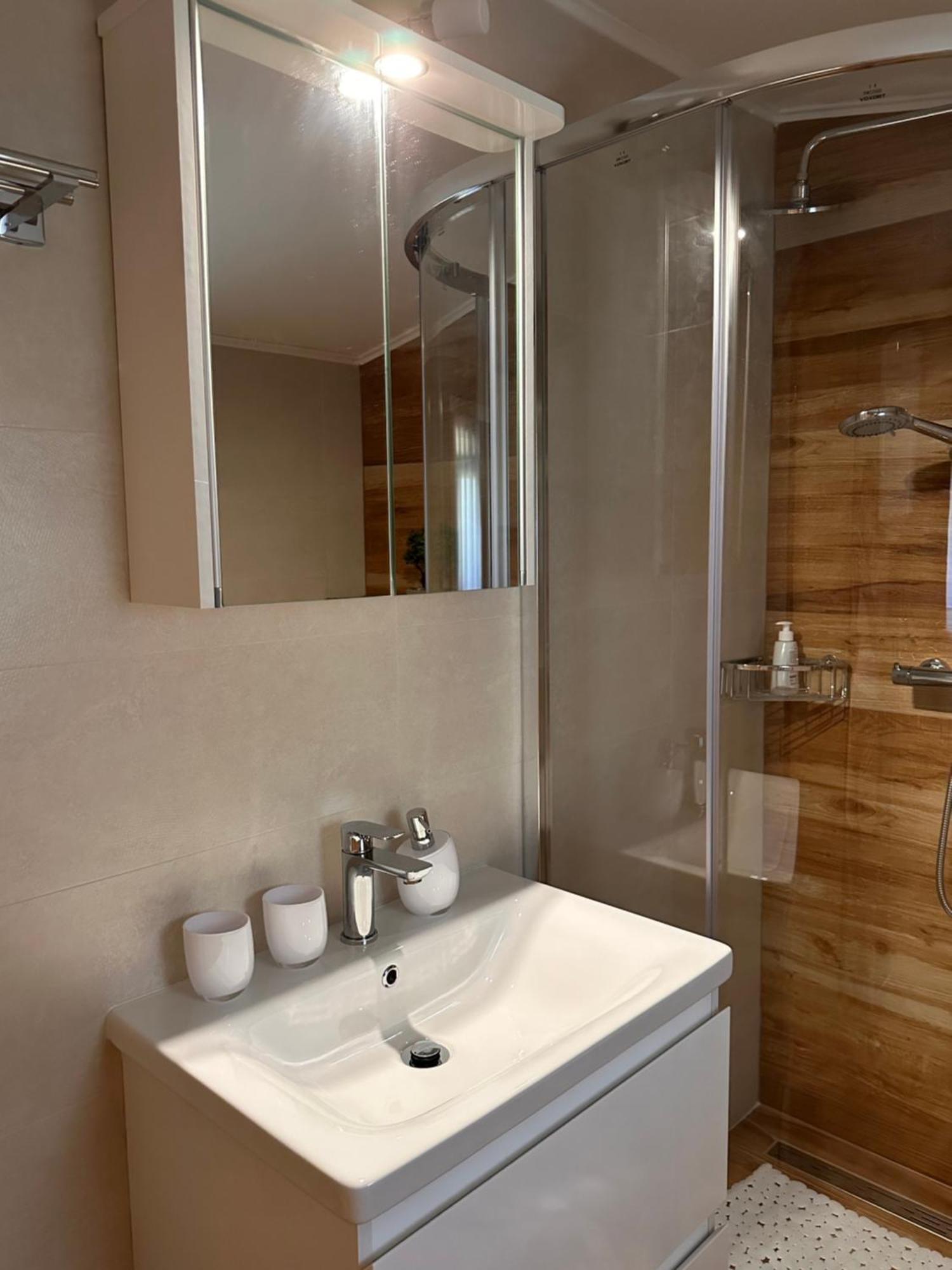 Lux Apartments In Downtown Pula Bilik gambar