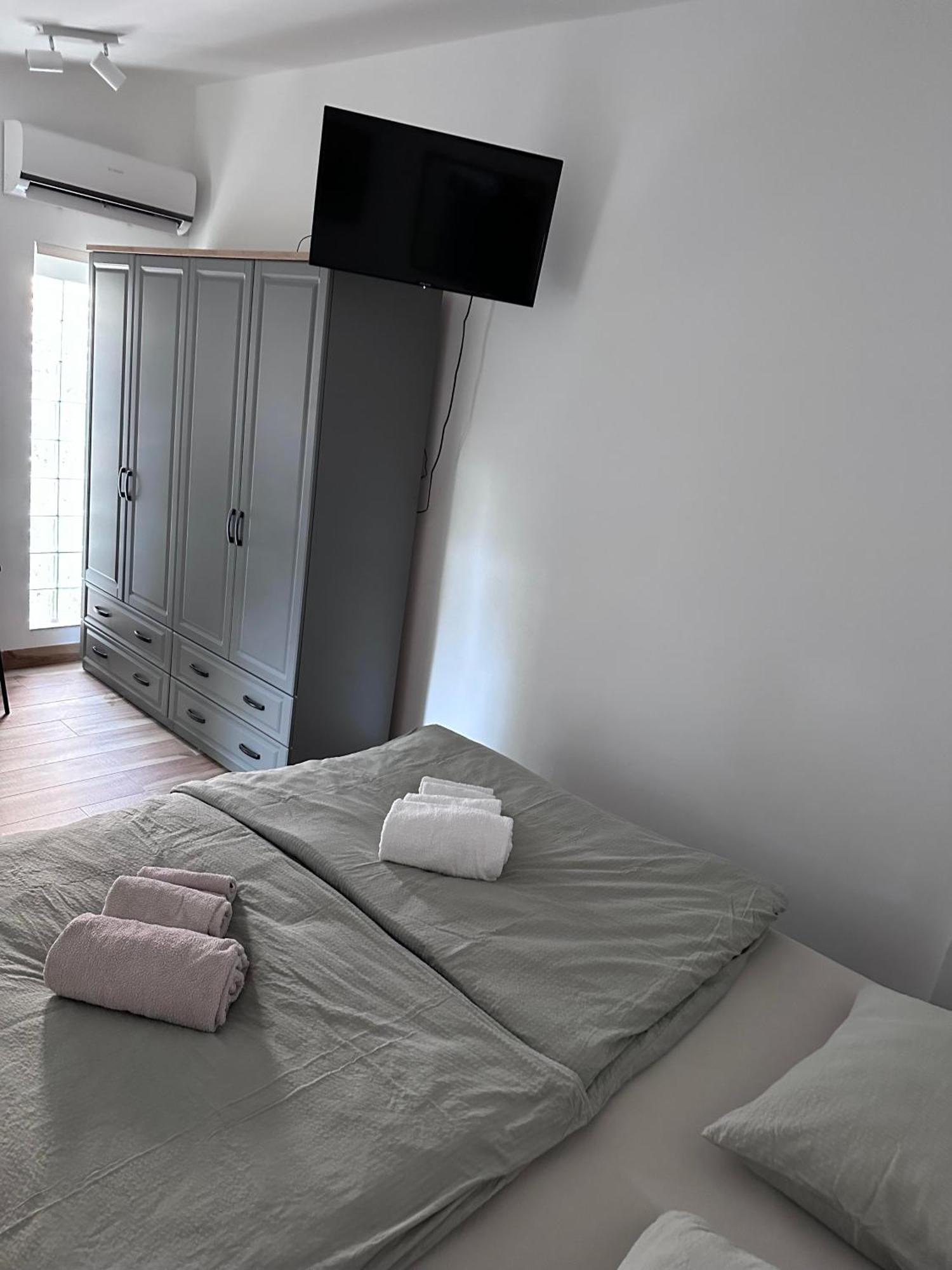 Lux Apartments In Downtown Pula Luaran gambar